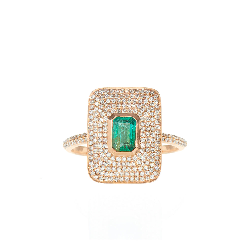 Emerald Center Ring